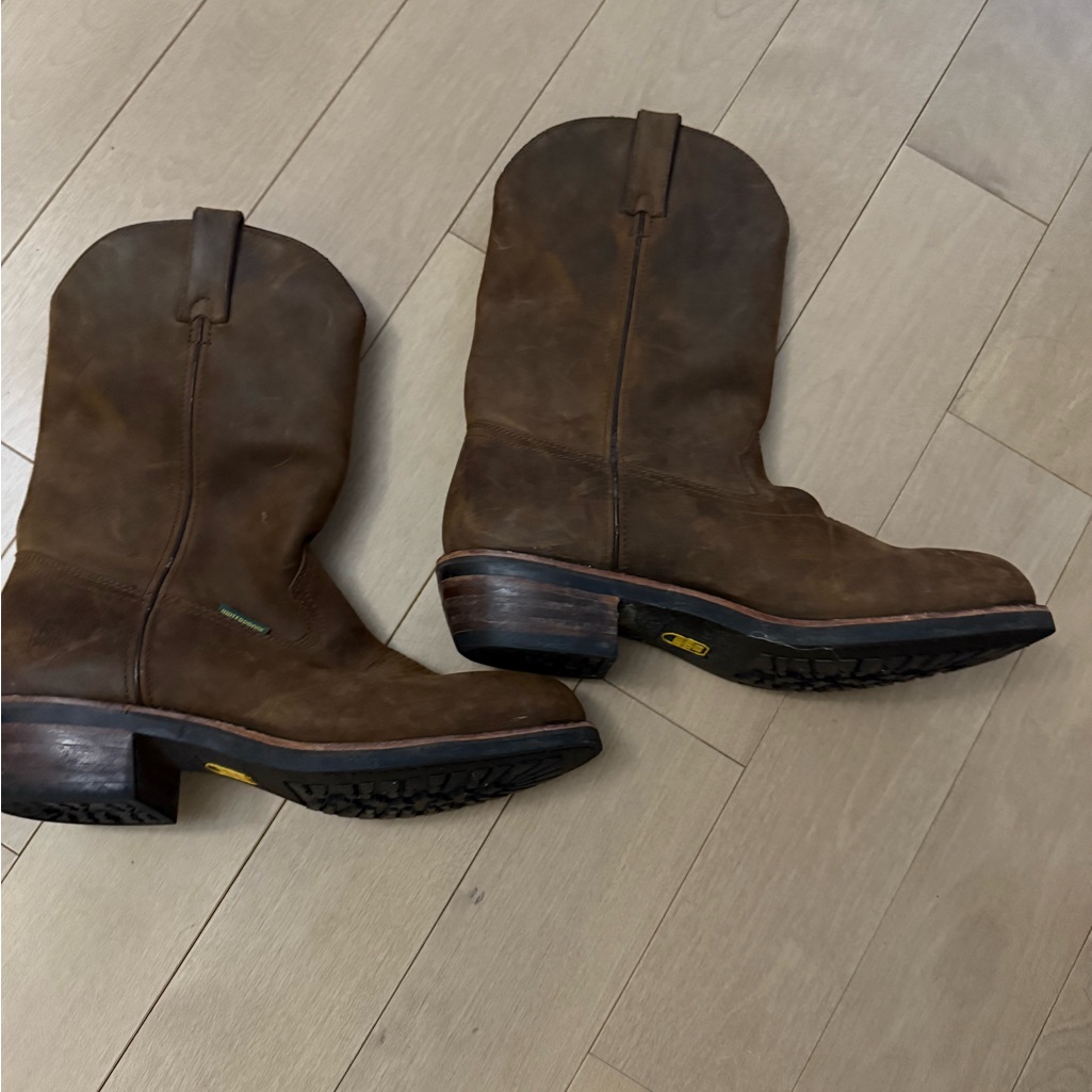 Men's Brown Leather Western Pull-On Boots